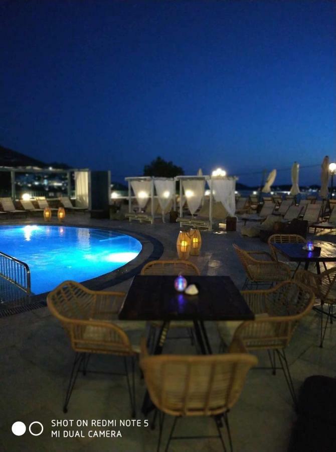 Elena Village Hotel & Suites Myrties Exteriér fotografie
